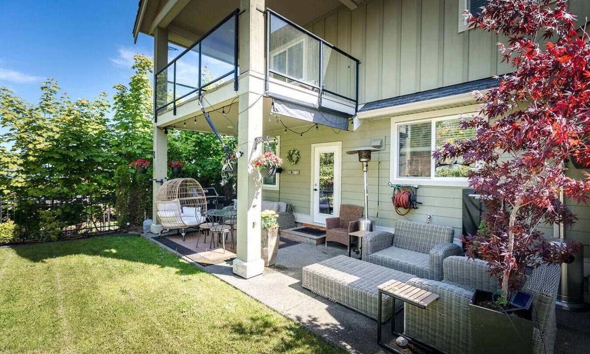 Bear Mountain Resort House | West Coast Retreat on Bear Mountain | Family + Golf