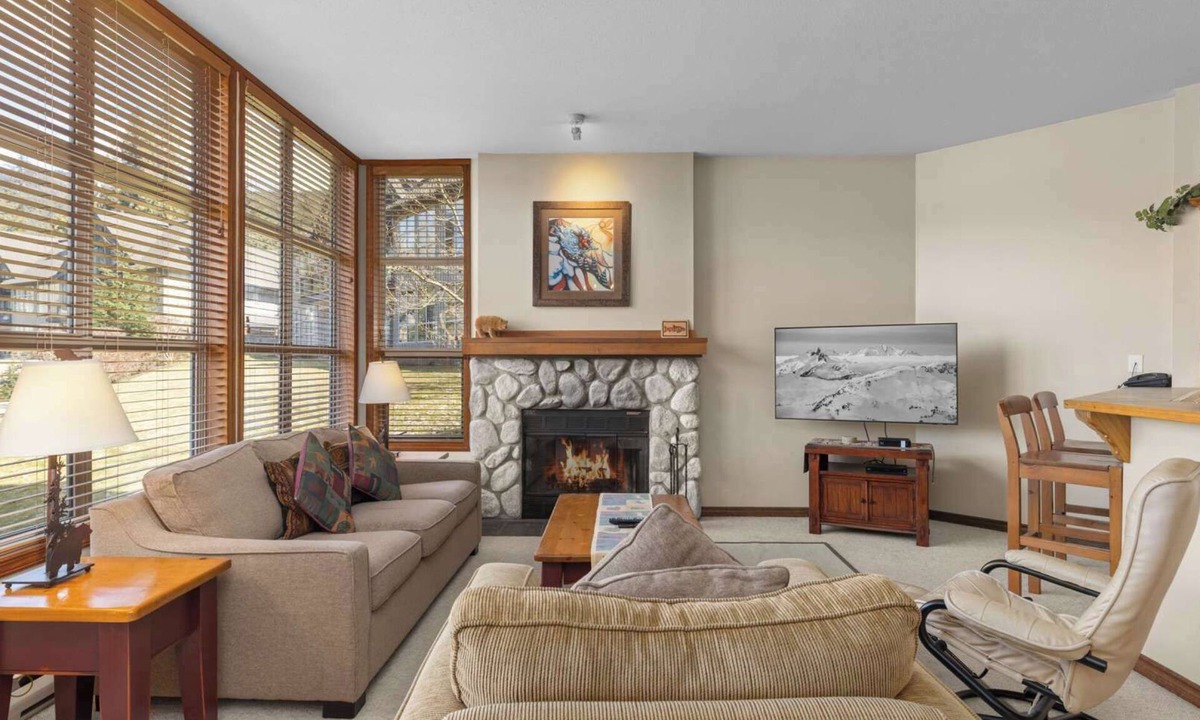 Blackcomb House | Whistler - Blackcomb Greens 35