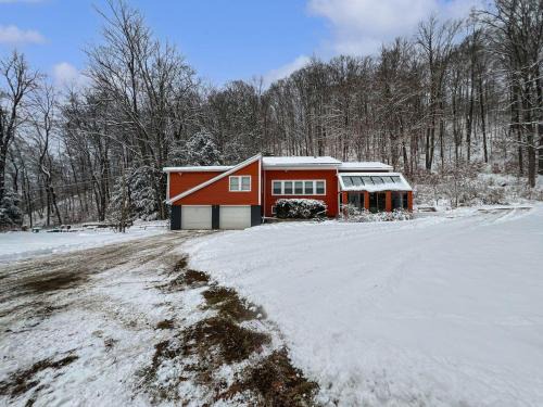 Mendon House | Winter Lore