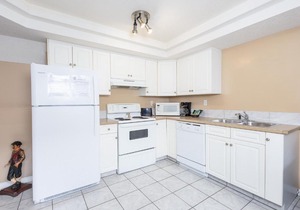 Paradise Canyon Golf Resort - Luxury Condo M407