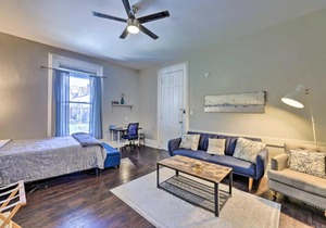Quaint Cincinnati Studio - 3 Mi to Downtown!