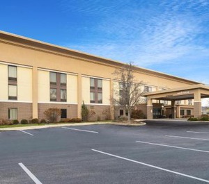 Hampton Inn Marietta 