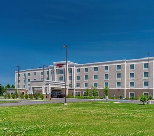 Hampton Inn Isle 
