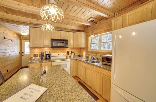 Wetmore Cottage | 1/4 Mi to Hiawatha Forest Trails! Outdoor Retreat