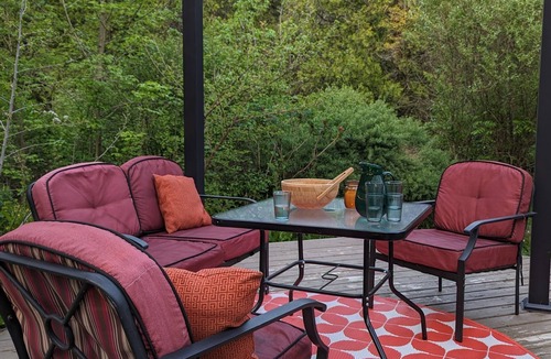 Port Elgin Cottage | 1 acre Beachside Cottage along the Shipley Trail