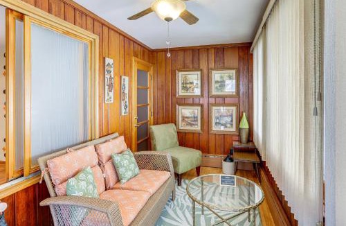 Tiffin House | < 1 Mi to Dtwn Tiffin: Home w/Outdoor Space!