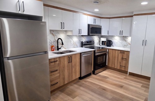 Northwest Edmonton House | 2 bedroom beautiful basemen suites, close to west Edmonton Mall