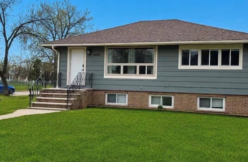 Brandon House | 2-bedroom house in perfect Brandon with cool AC and charm