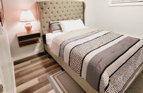 Saskatoon Apartment | 2 Bedroom modern apartment. Home Away From Home!
