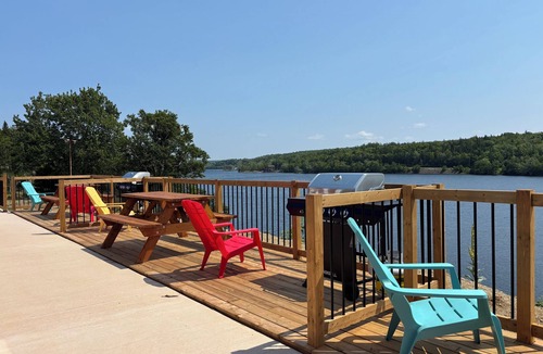 Marion Bridge Cabin | 2 bedroom suite B