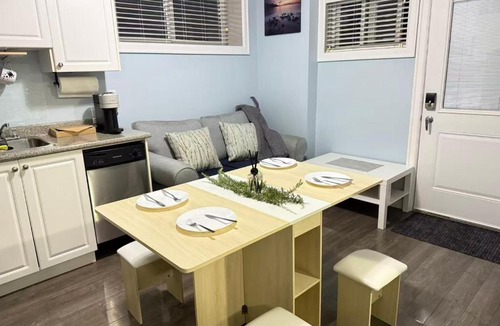 Renfrew-Collingwood Apartment | 2 bedroom suite Walk to SkyTrain, Grocery, Macdonald & more