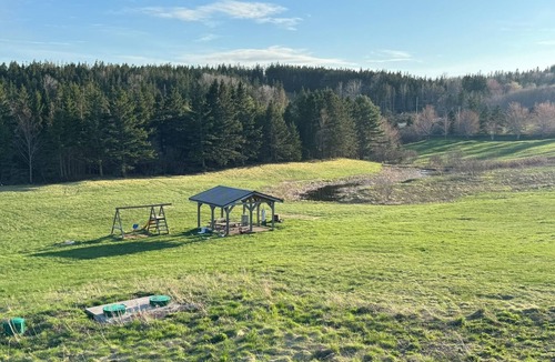 Boularderie House | 2 BR Cabot Trail Retreat Central Cape Breton 8 min to Baddeck