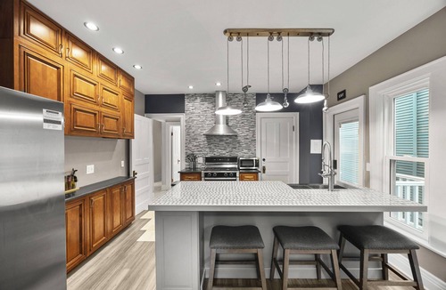 Allentown Apartment | 3-bedroom apartment-Downtown, Modern, Central, Renovated & Cozy