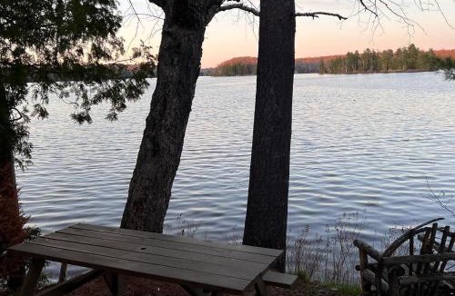 Seguin House | 3 Bedroom Point Cottage On Muskoka Shores