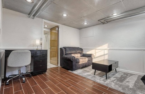 Hershey Apartment | 300 sq ft Hershey Studio (Full Separate Kitchen)