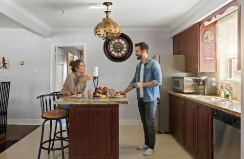 Port Union Villa | 3BDR Scarborough Family Home, Parking, BBQ, Zoo