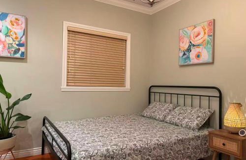 Seafair House | 3BR Spacious Living Space 1 Parking Private Entry