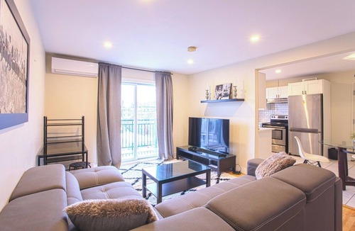 Laval Apartment | 4.5 Modern, furnished house with two bedrooms Laval, Canada