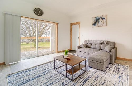 Erie House | 4 Mi to Lake Erie: Condo w/Golf Course Views!