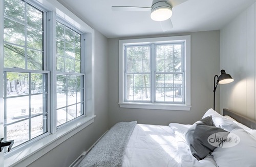Torrance Cottage | 6 bed 4 bath cottage in private setting on Lake Muskoka
