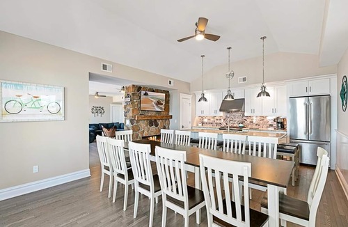 Beach Haven House | 7 bedroom accommodation in Beach Haven