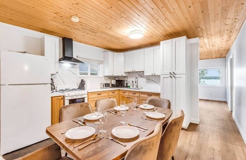 Hamilton Township House | #9 Cottage - Austria (Lakefront)