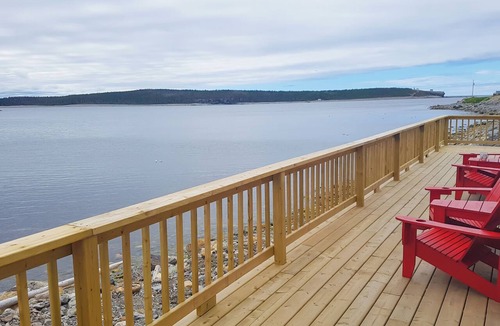 Port Saunders Cottage | A Wave From It All Ocean Front