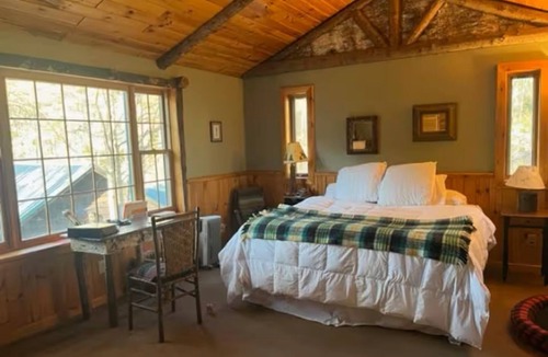 Vermontville Cabin | Adirondack waterfront lodge on Rainbow Lake