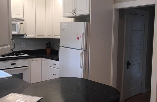 South Haven Cottage | Adorable Beach Bungalow - Awesome location! Walk to beach and town!