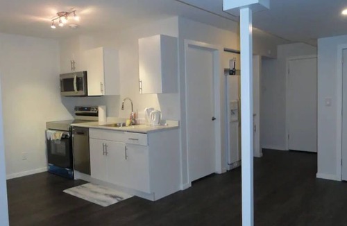 Winnipeg House | Afan Home of Joy (Private Entrance)