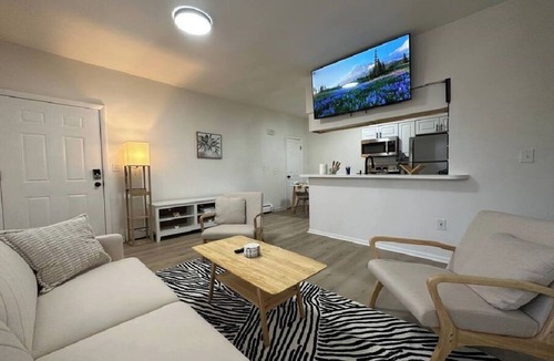 Rotterdam Apartment | Affordable Stay Near Proctors-A3