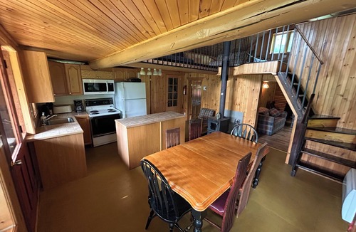 Mauricie Ski Chalet | All-season cottage