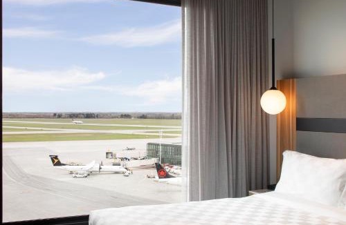 Ottawa Division Hotel | Alt Hotel Ottawa Airport