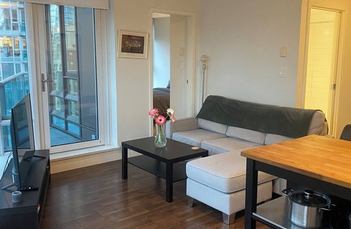 Yaletown Apartment | Apartment Robson Street