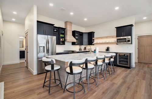 Ludington Condo | August 1st- 5th, 2026 still available! New pool! Suite A