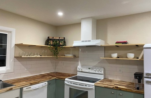 Camrose Apartment | Augustana Neighborhood Guest Suite