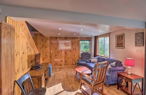 Middlesex House | 'Aunt Al's Place' Home on Canandaigua Lake w/Deck
