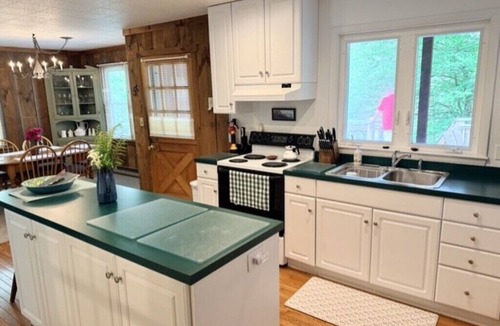 Laporte Cabin | Barnside Bungalow in peaceful Muncy Valley