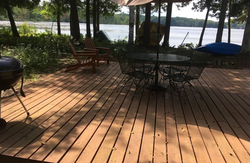 Traverse City Cottage | Bass Lake Lakefront Retreat