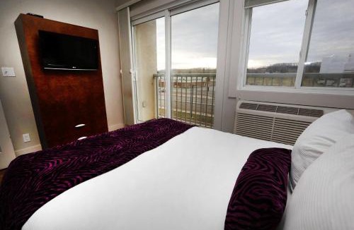 Fort McMurray Hotel | Baymont by Wyndham Fort McMurray