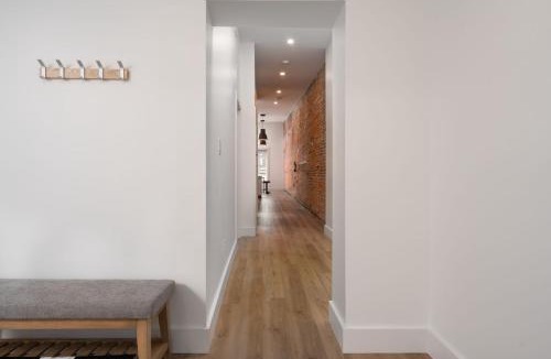 Beamsville Apartment | Beam Loft