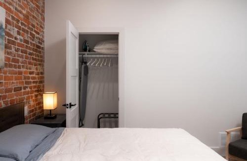 Beamsville Apartment | Beam Loft