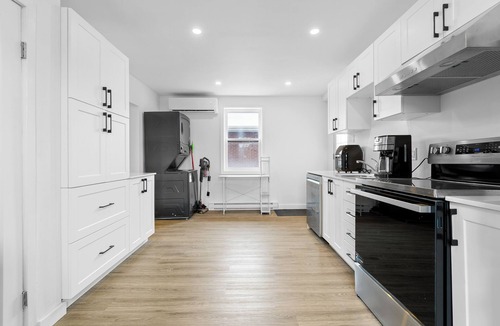 Hull Apartment | Beautiful 1-bedroom apartment with AC in charming Gatineau