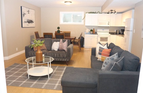 West Edmonton Apartment | Beautiful 3BR, 4Beds Ravine Suite In Donsdale Near Henday, WEM, More Parking!