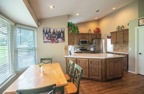 Eagle House | Beautiful Golf Course Getaway in Charming Eagle, ID!