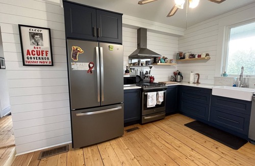 Lunenburg County House | Beautiful house, exceptional location