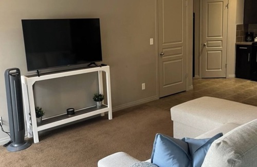 Cranston House | Beautiful Townhouse located in Auburn Bay
