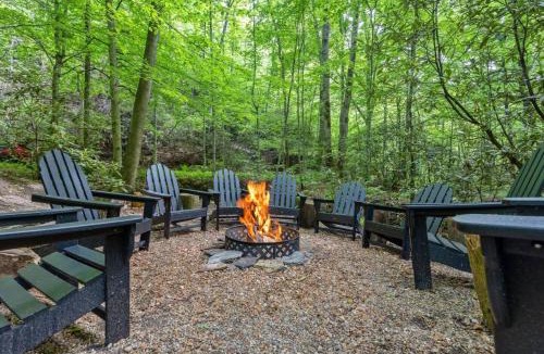 Heidelberg House | Beech Timber- 30 Acre Secluded Glamping in RRG