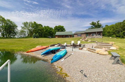 Nunda House | Bella Vista Retreat