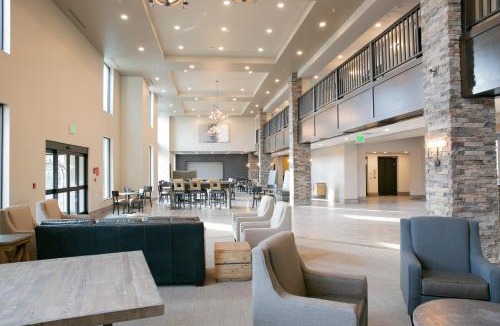Millersburg Hotel | Berlin Encore Hotel & Suites